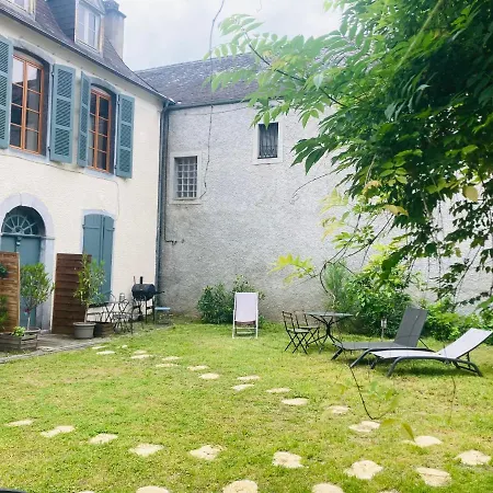 L'ambroise Apartment *